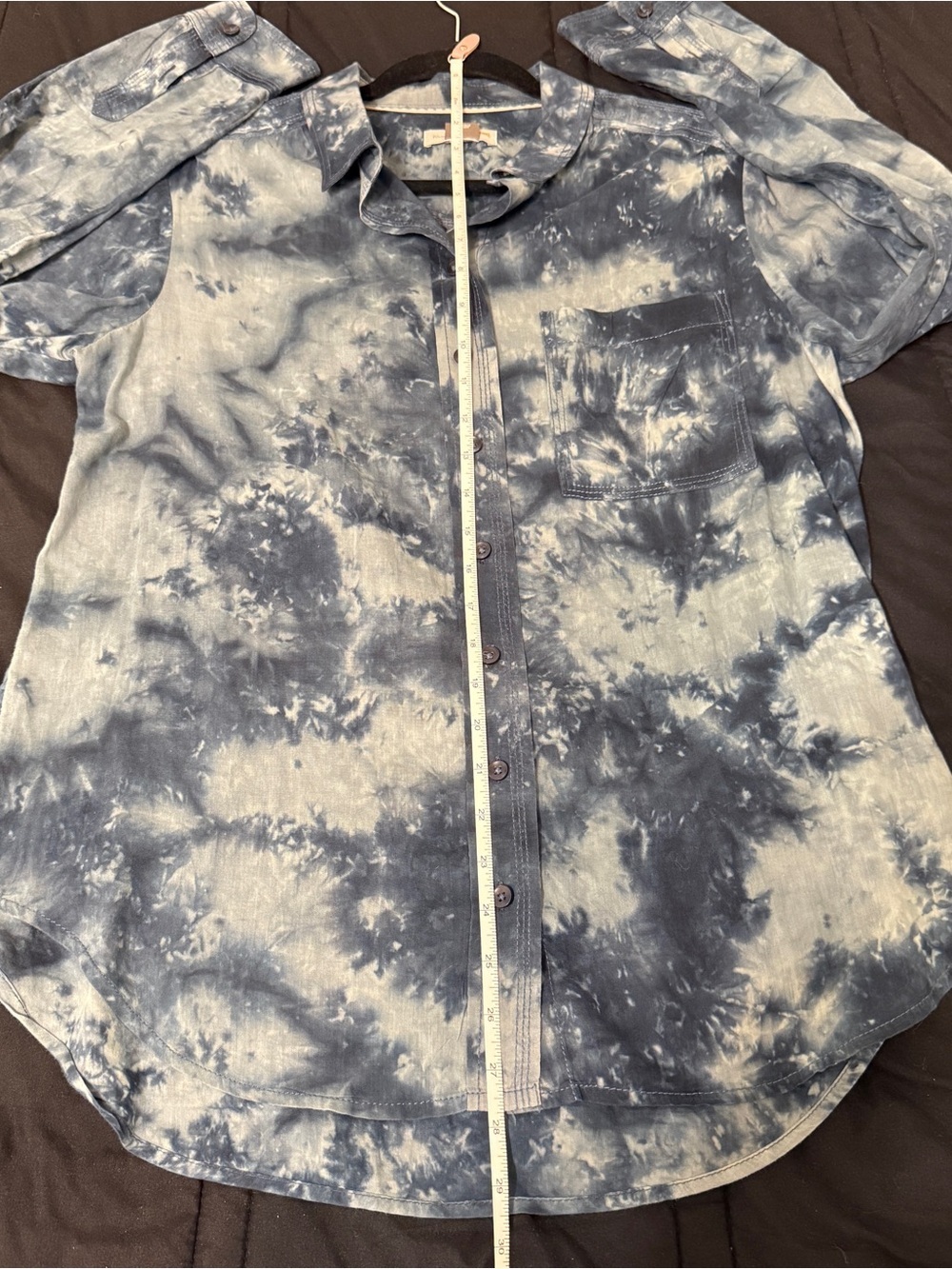 🦋 Pilcro & The Letterpress| Blue Tie Dye Button Down Shirt Size Medium - Picture 4 of 6